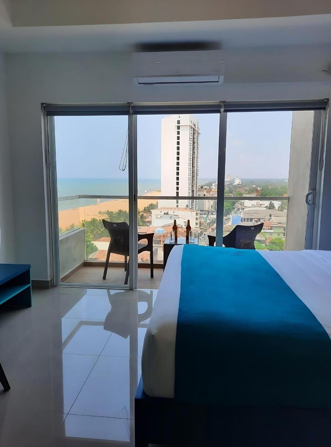Negombo Ocean Breeze - Bliss On The Beach Luxury Apartments By Serendib Vacation Εξωτερικό φωτογραφία