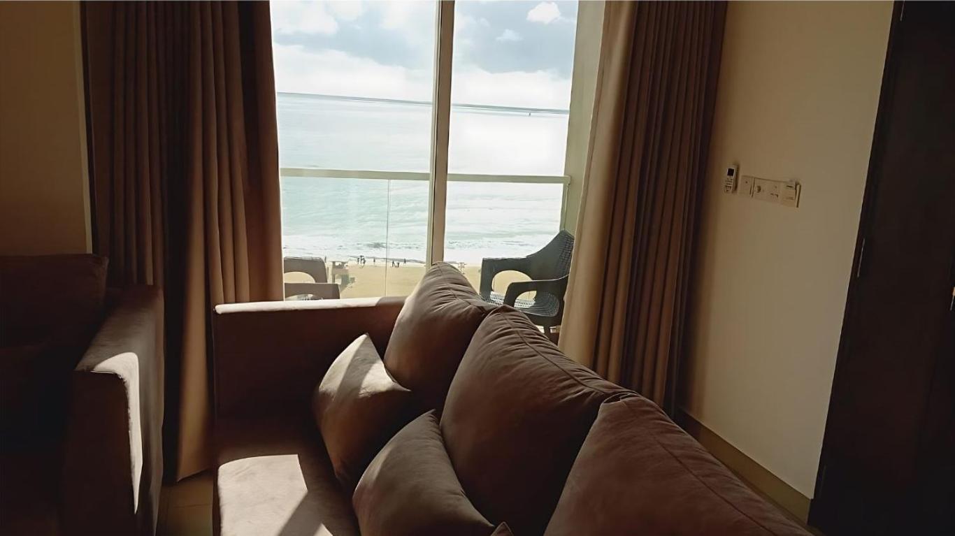 Negombo Ocean Breeze - Bliss On The Beach Luxury Apartments By Serendib Vacation Εξωτερικό φωτογραφία