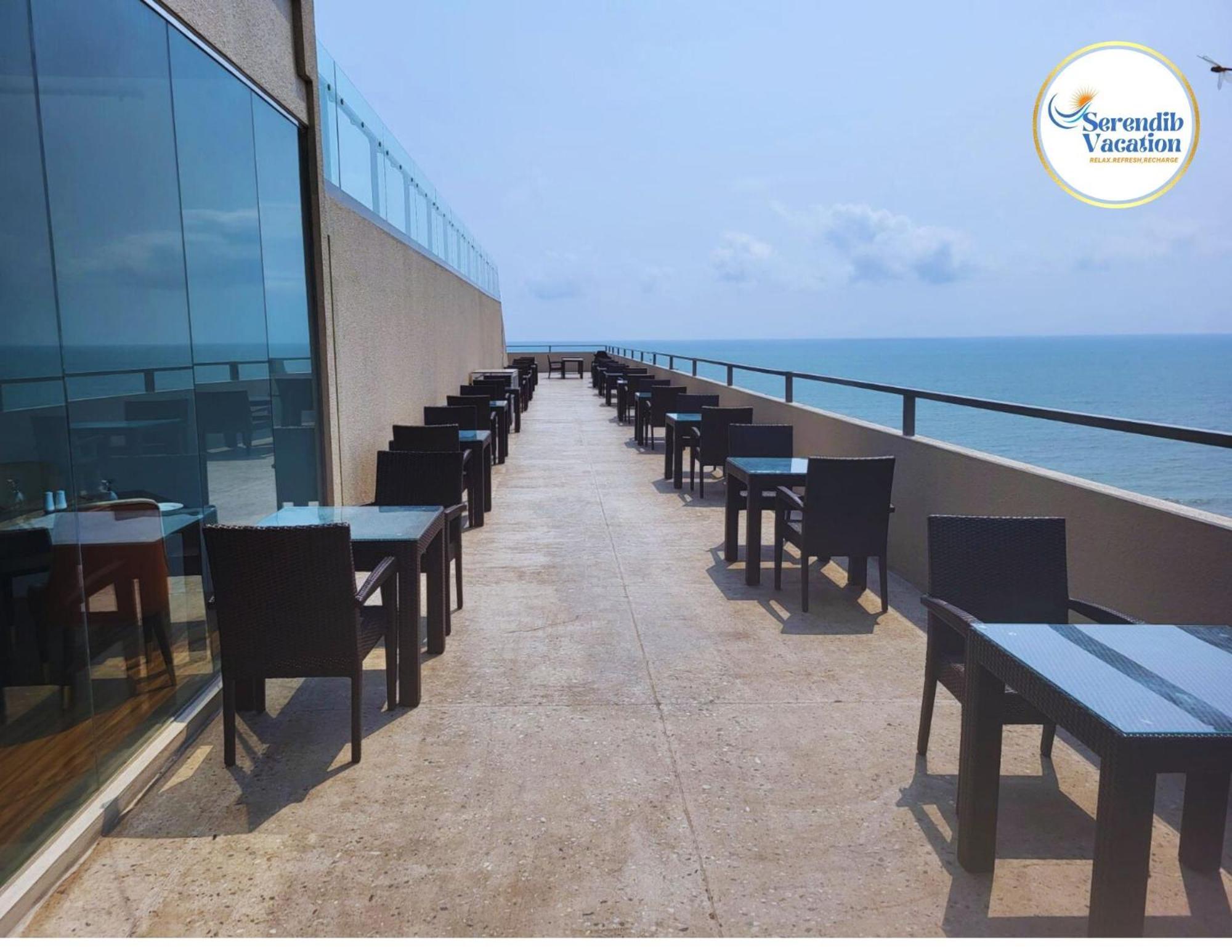 Negombo Ocean Breeze - Bliss On The Beach Luxury Apartments By Serendib Vacation Εξωτερικό φωτογραφία
